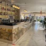 Bizant Boutique Hotel & Coffee,Bar
