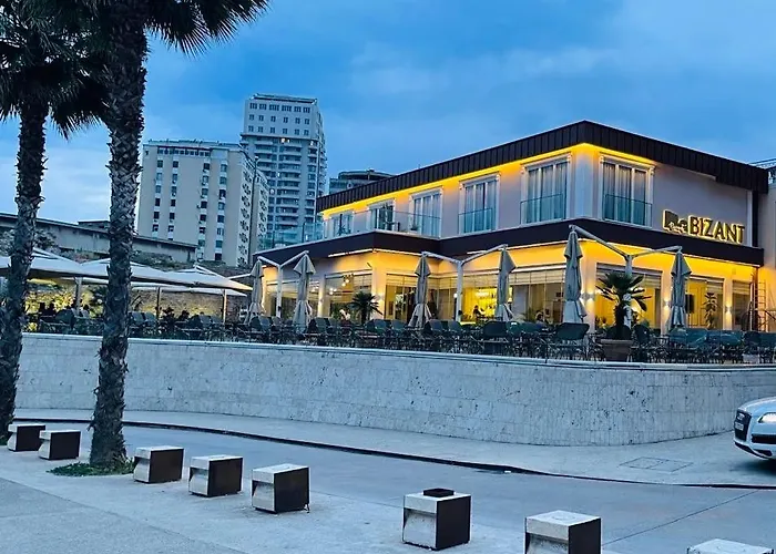 Bizant Boutique Hotel & Coffee,Bar