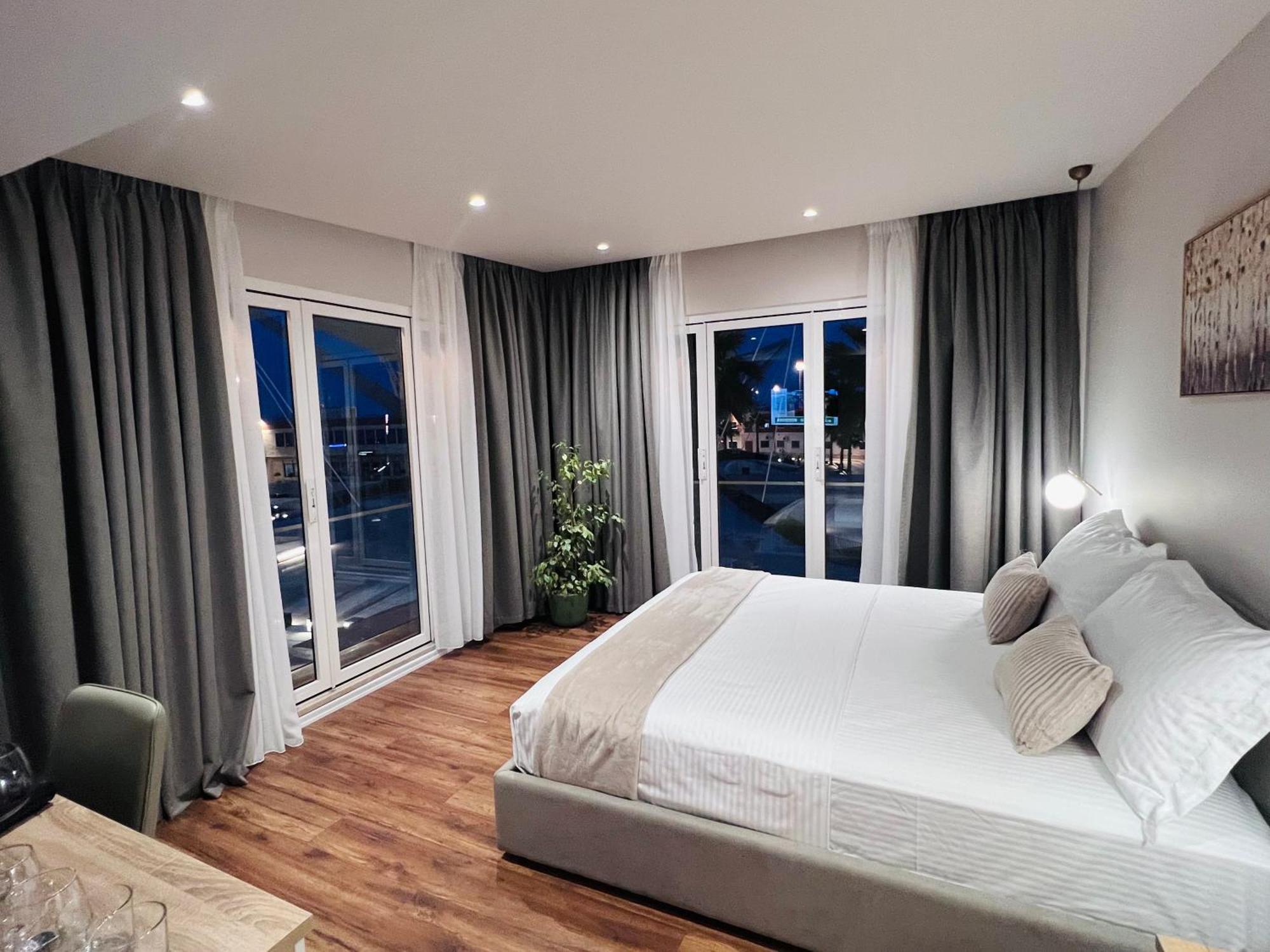 Hotel Bizant Boutique & Coffee,bar 4*